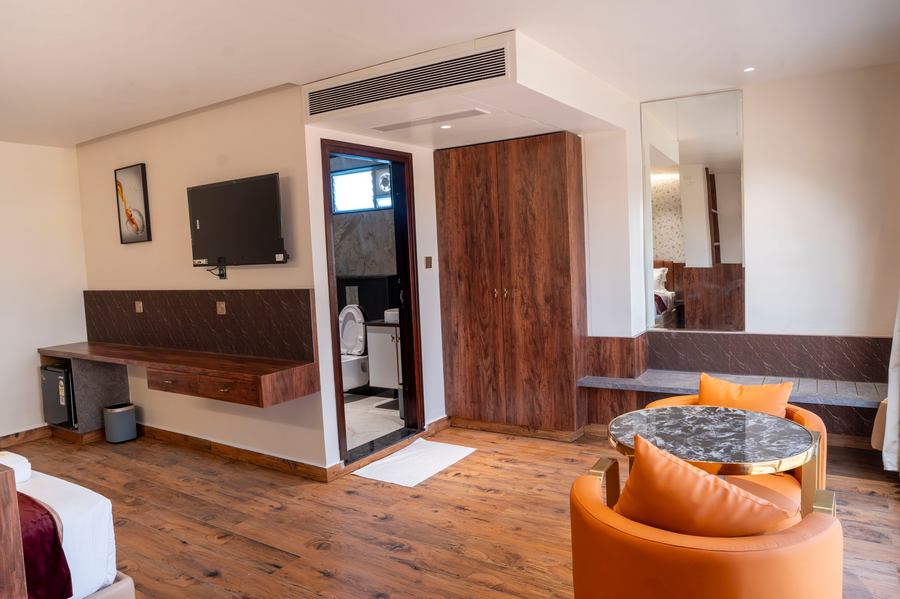 golden amulya restwings kempegowda international airport road