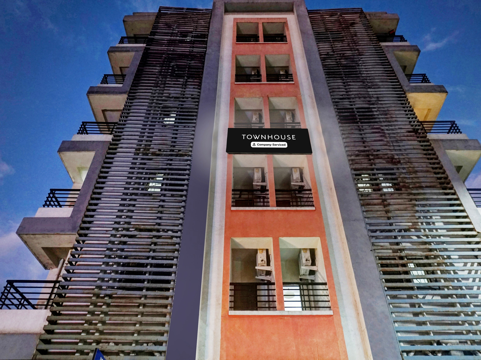 Super Townhouse Hinjewadi,Hinjewadi,4 star