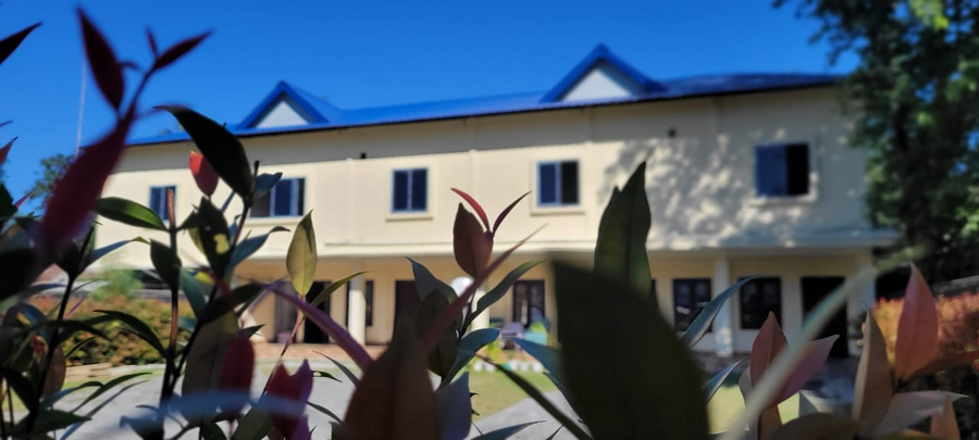 the western lodge