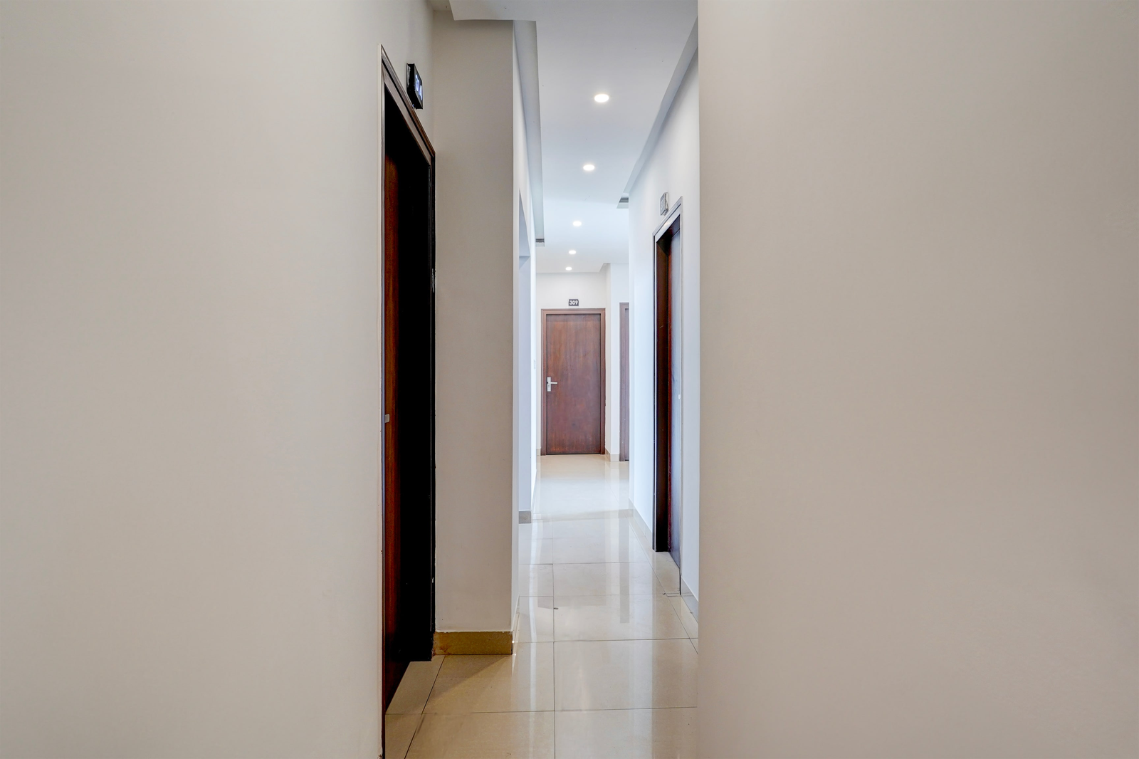 Super Townhouse Hebbal,Yelahanka,4 star