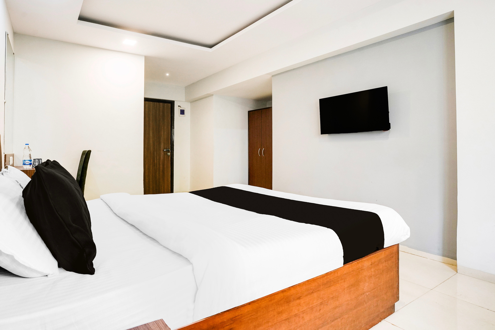 super townhouse marol near mumbai airport