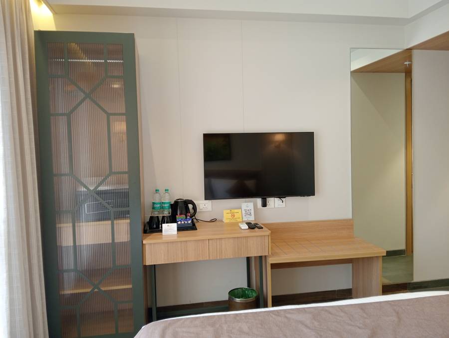 Hotel Mumbai House Mindspace Malad,Malad,3 star