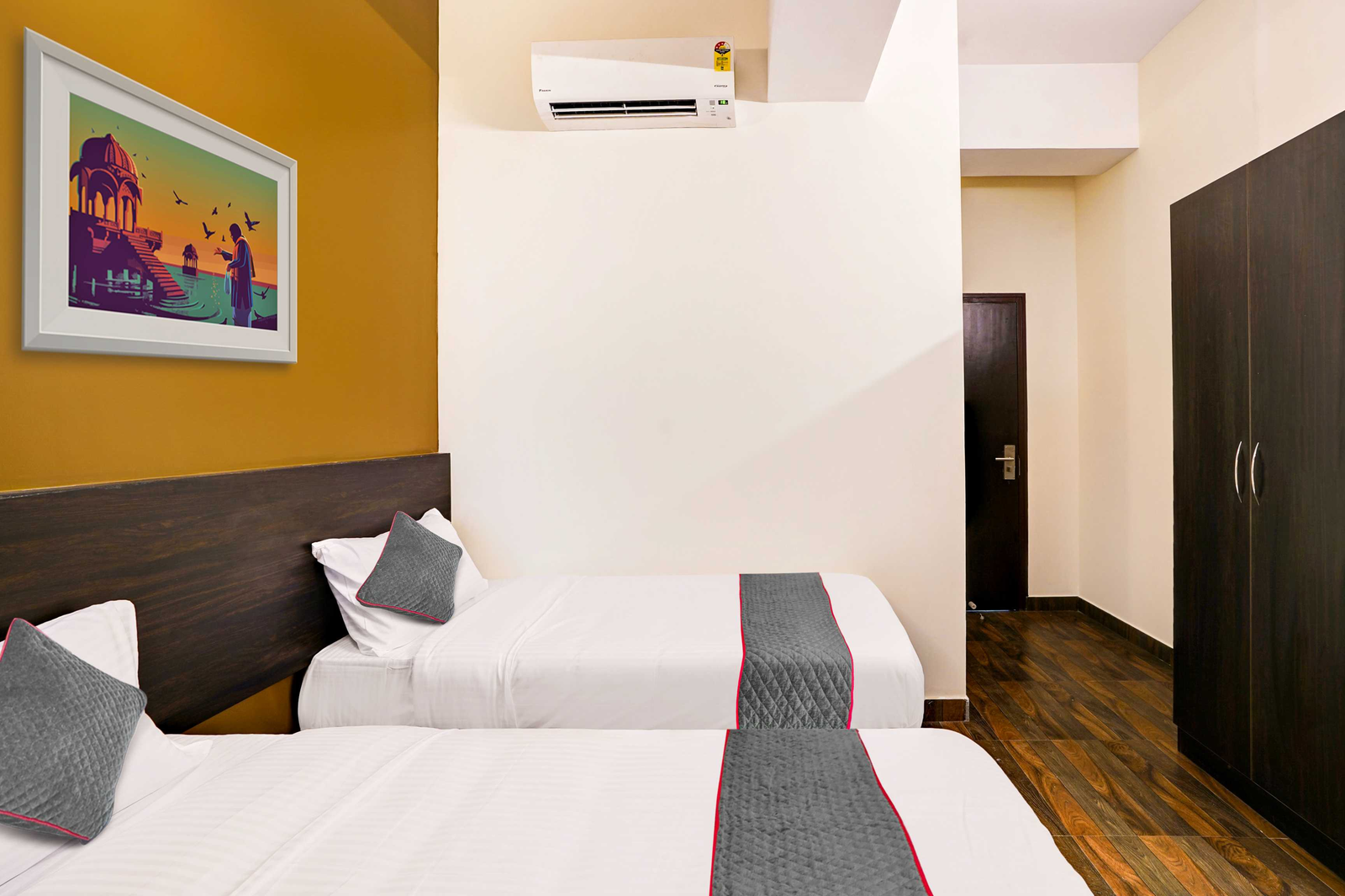 super collection o singasandra hosa road