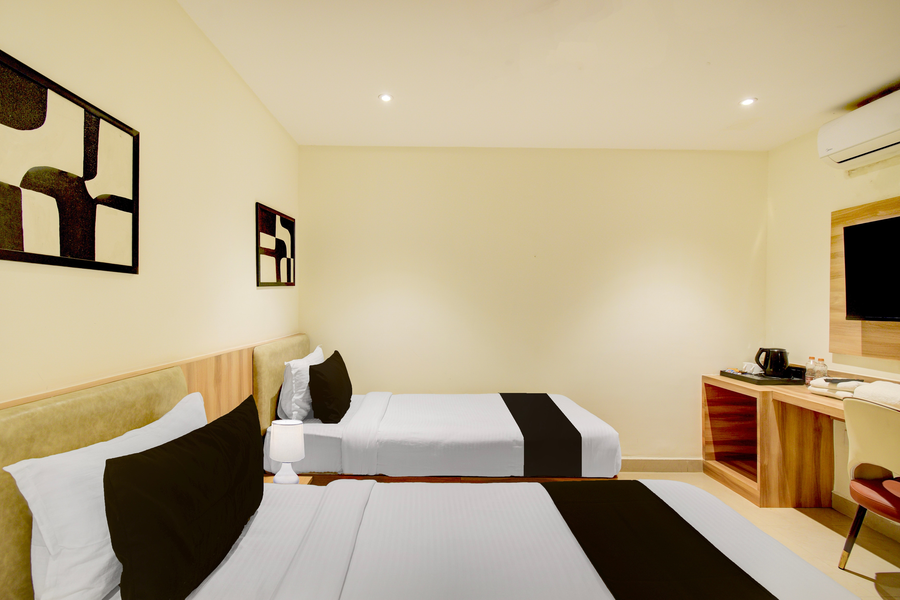 palette naveena grand hyderabad