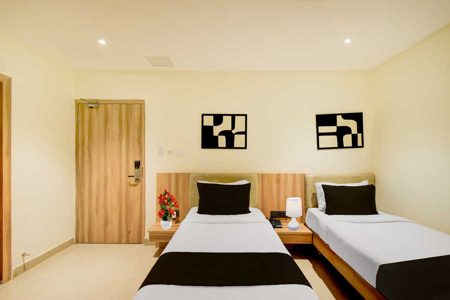 palette naveena grand hyderabad