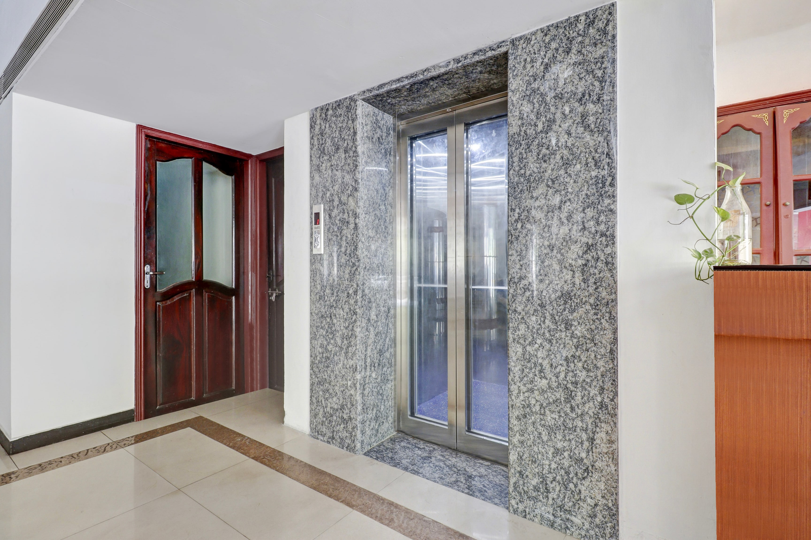 super collection o m g road