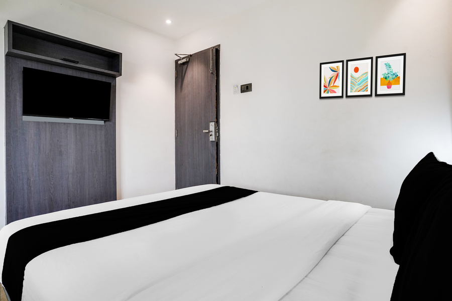 super townhouse oak vashi