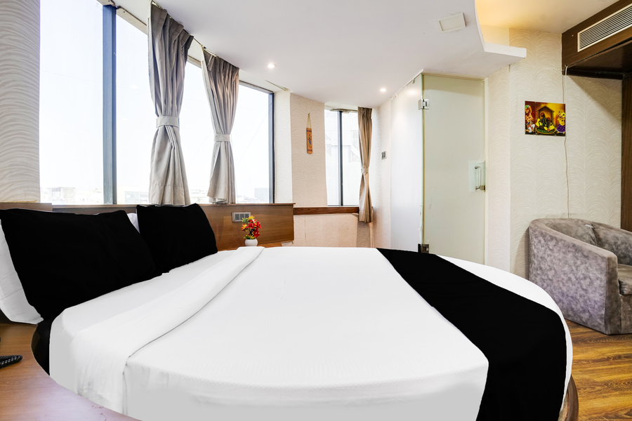 super townhouse oak vashi