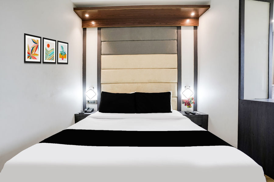 super townhouse oak vashi