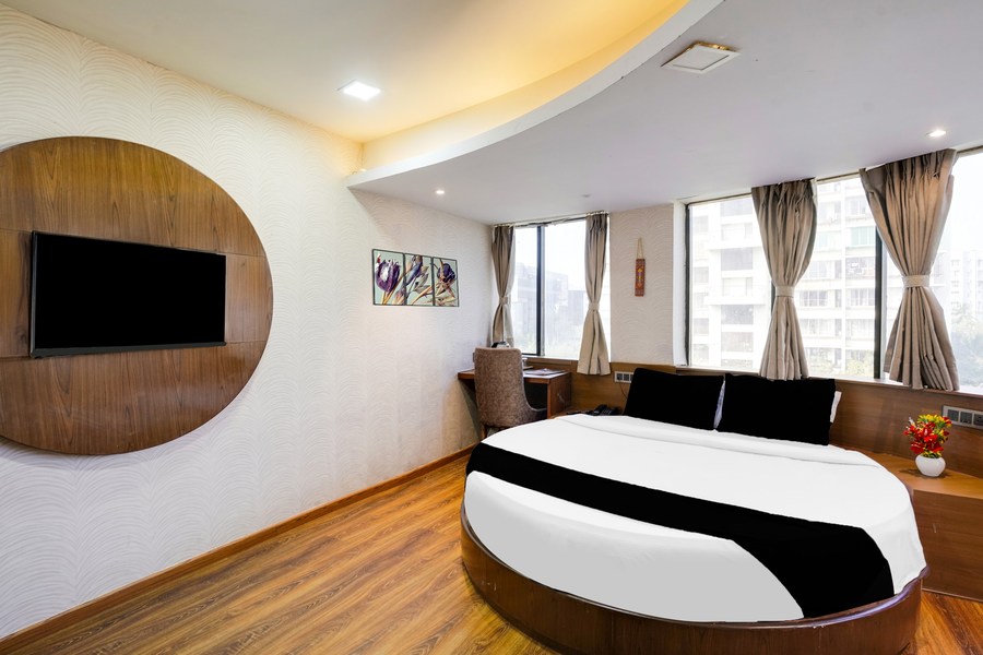 super townhouse oak vashi