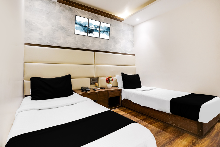 super townhouse oak vashi