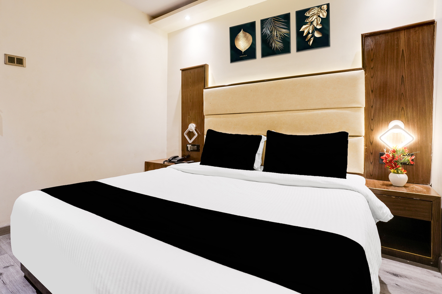 super townhouse oak vashi