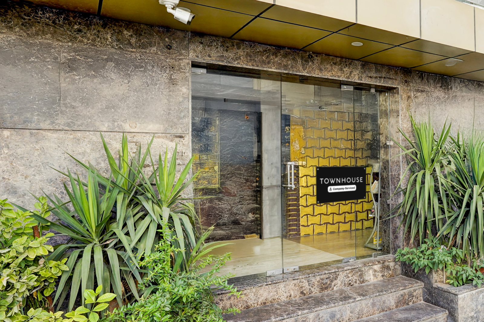 Super Townhouse Pondicherry Opposite To Rock Beach,WHITE TOWN,3 star