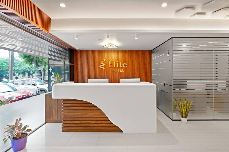 the elite hotel