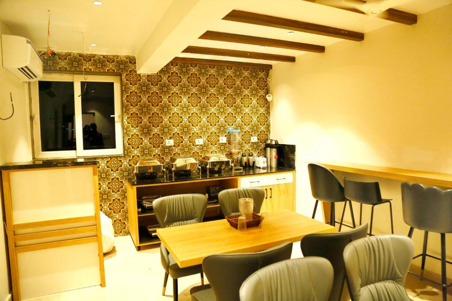 Oak Business Hotel,Kondapur,3 star
