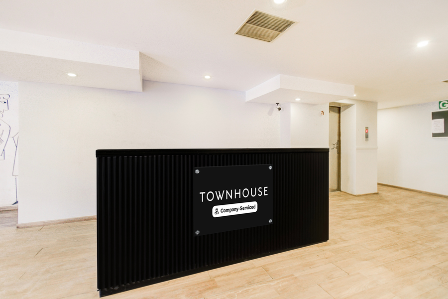 super townhouse lakdikapul