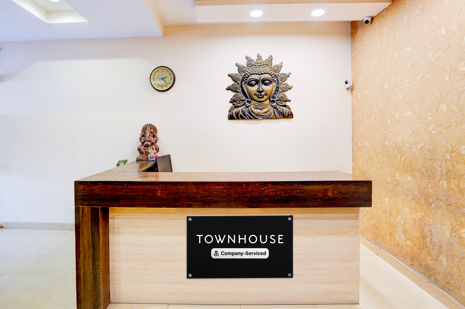 Super Townhouse Prince Chowk Near Railway Station,NEAR DEHRADUN TRAIN STATION,4 star