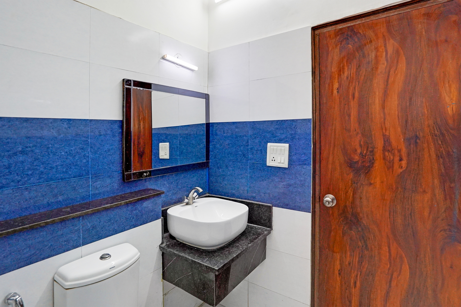 super townhouse prince chowk near railway station