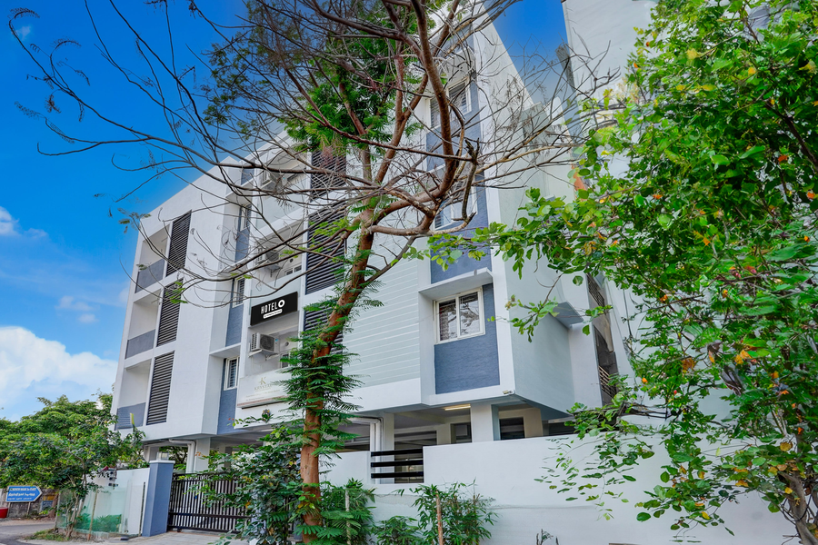 super hotel o valasaravakkam near chandra metro mall