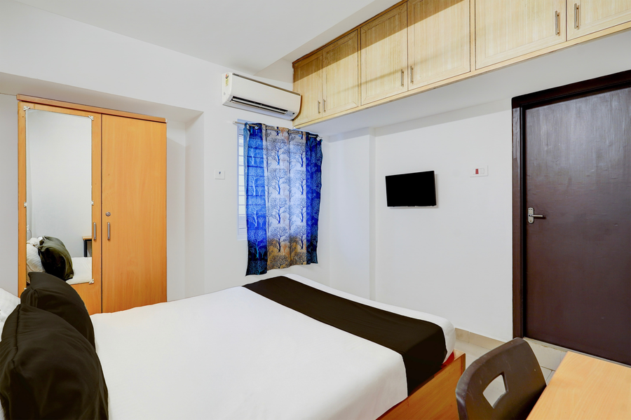 super hotel o valasaravakkam near chandra metro mall