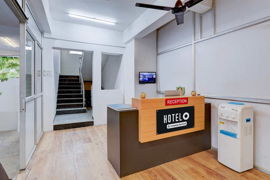 super hotel o valasaravakkam near chandra metro mall