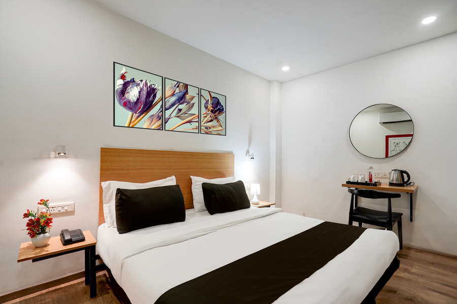 super townhouse gomti nagar sector 6 near ekana stadium