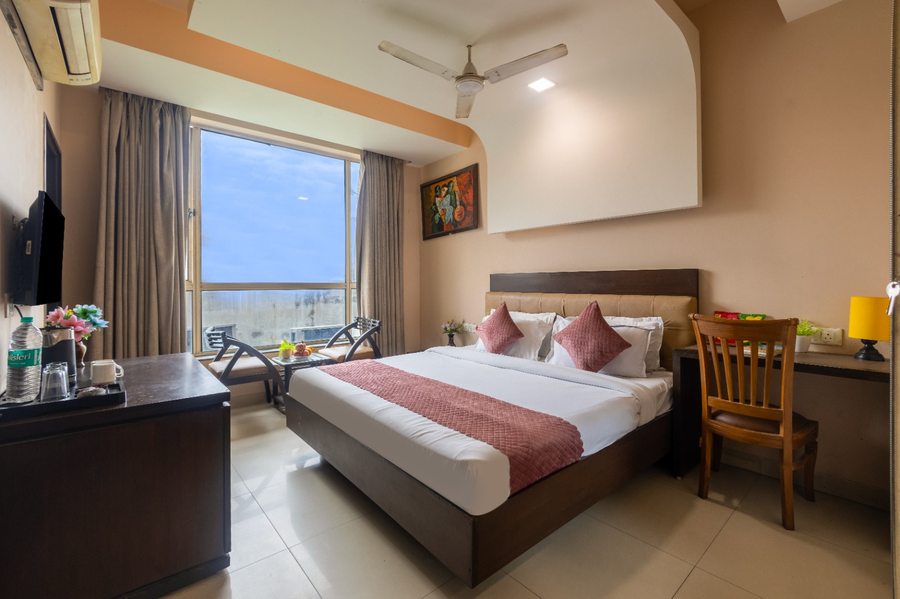 hotel admire inn sector 50