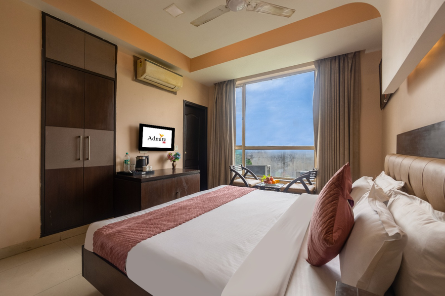 hotel admire inn sector 50