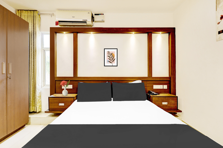 super hotel o kazhakoottam near al saj convention centre