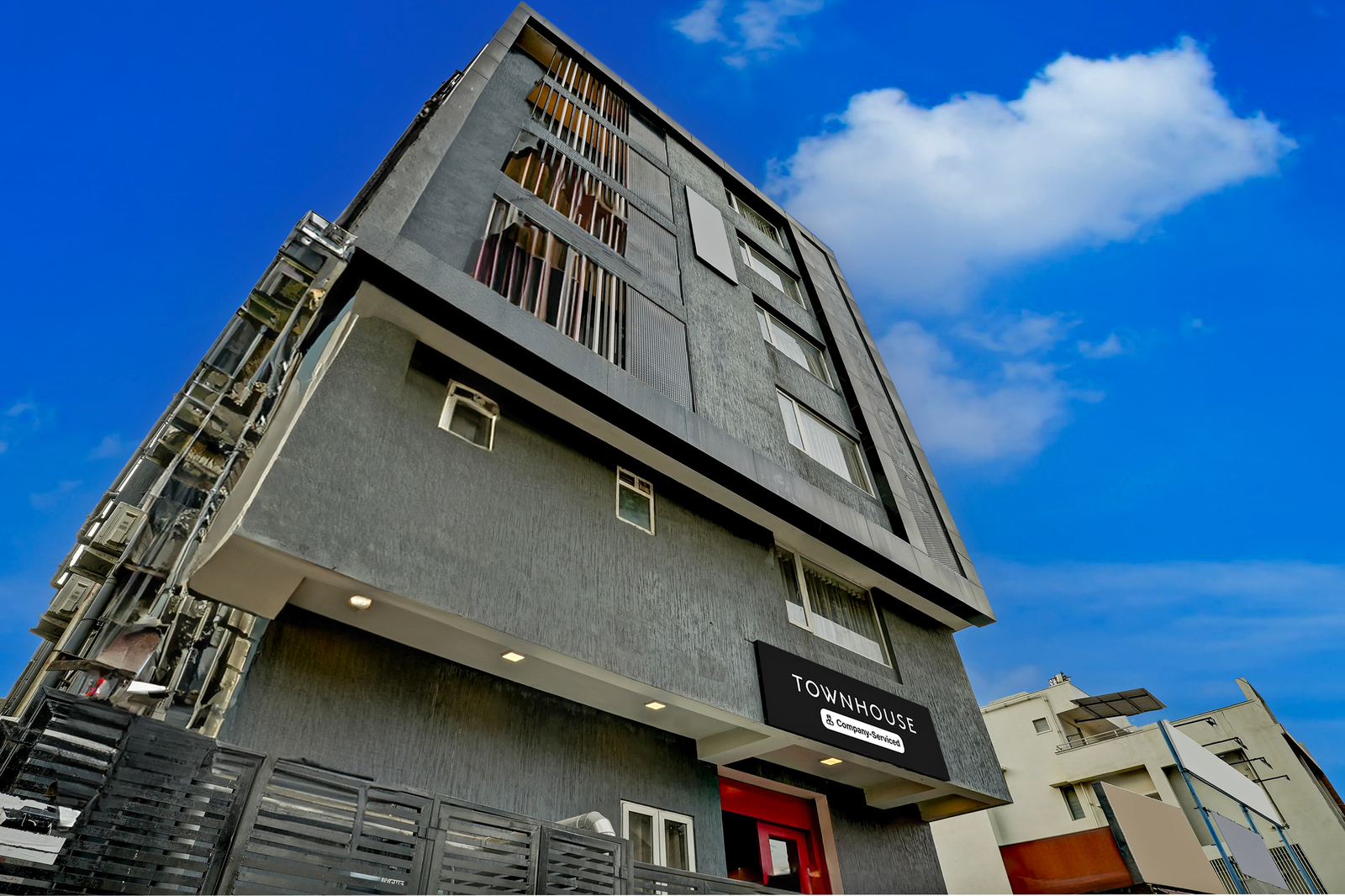 Super Townhouse Ulsoor Near Halasuru Metro Station,Ulsoor,3 star