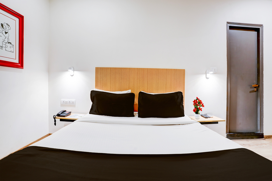 super townhouse ulsoor near halasuru metro station