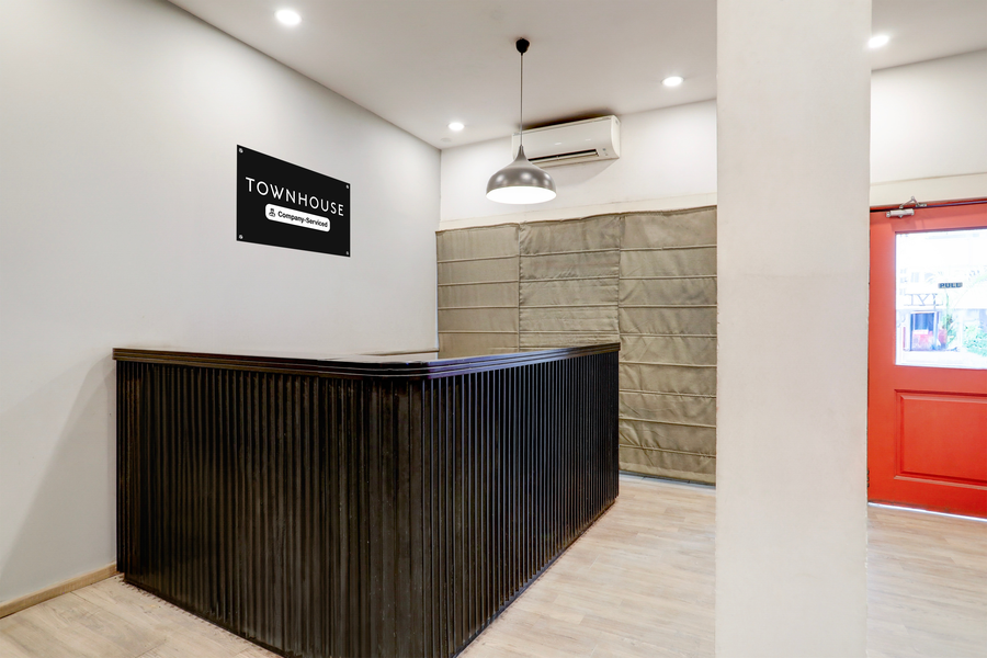 super townhouse kalmana