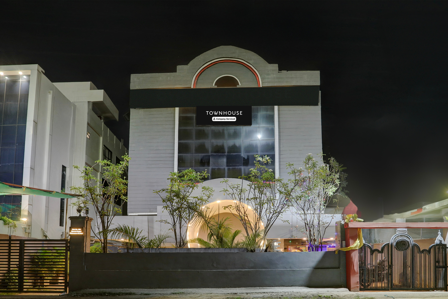 super townhouse kalmana
