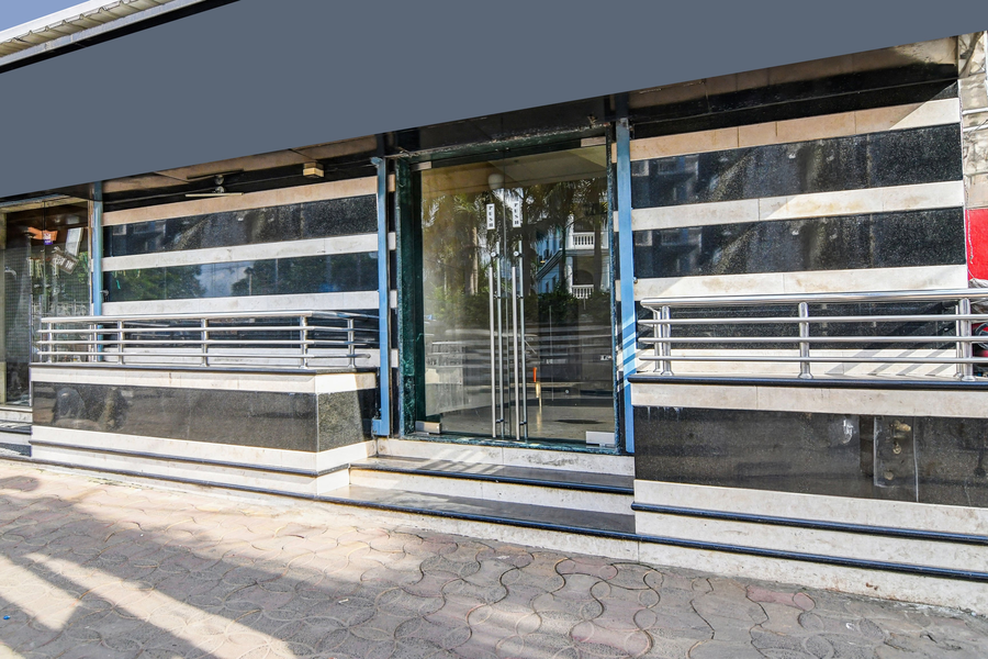 super collection o belgacihia near kolkata railway station