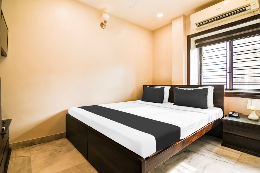 super collection o belgacihia near kolkata railway station