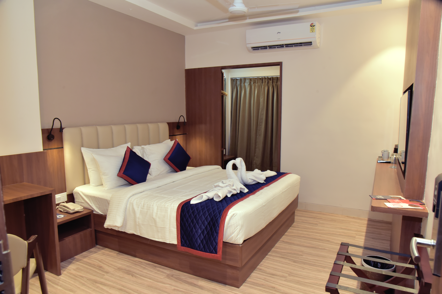 zip by spree hotels shirdi