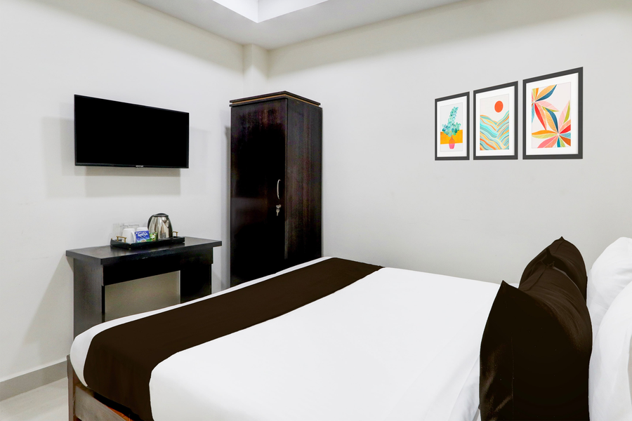 super collection o madhapur near cyber tower