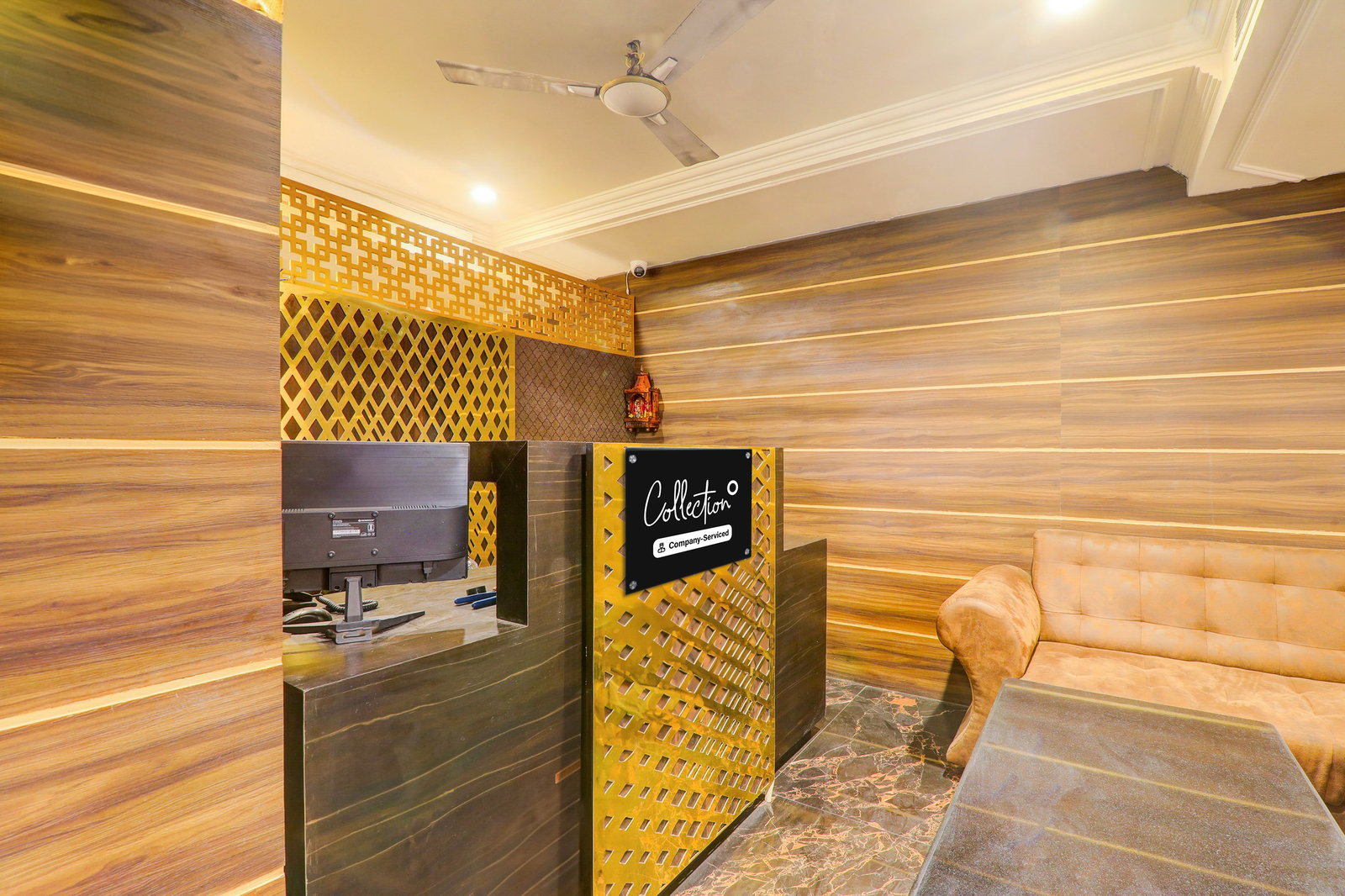 Super Collection O Alambagh Formerly Bm Palace,Kanpur Road,4 star