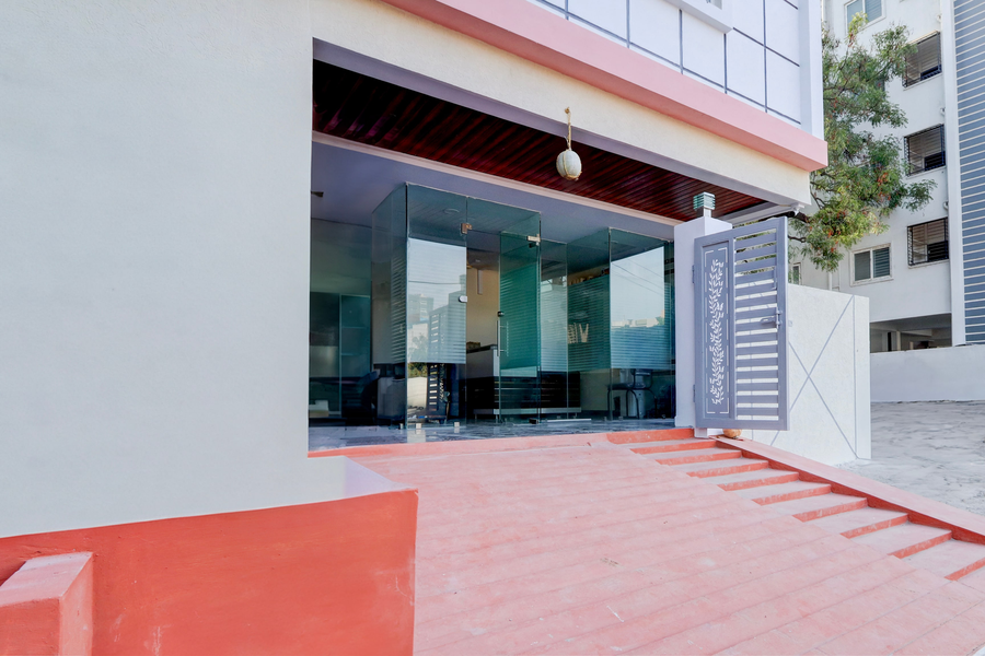 Super Townhouse Nanak Ram Guda Near Waverock Sez,Nanakramguda,4 star