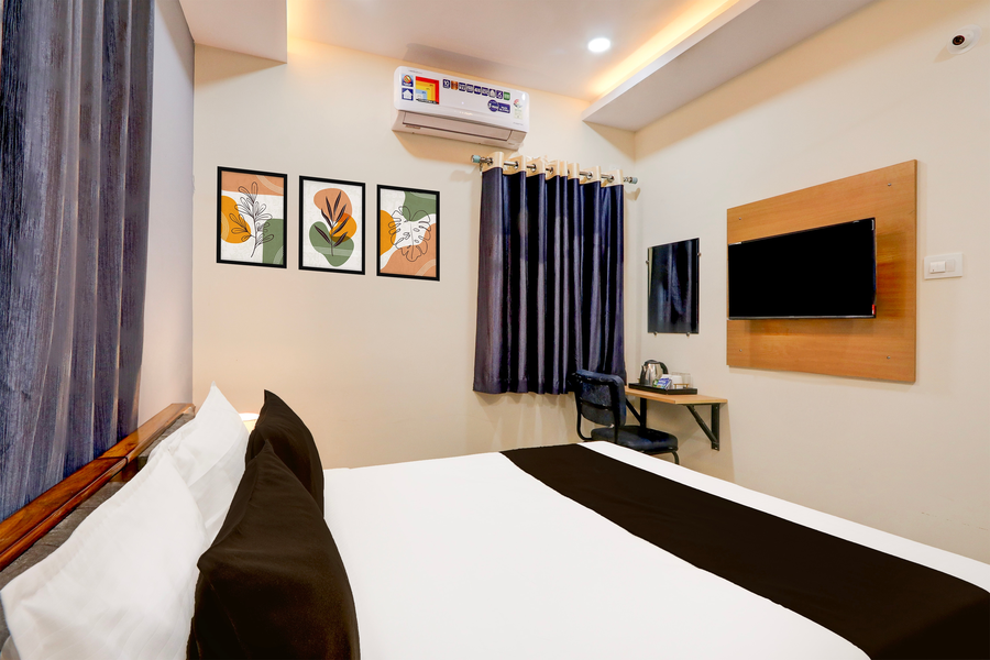 super townhouse nanak ram guda near waverock sez