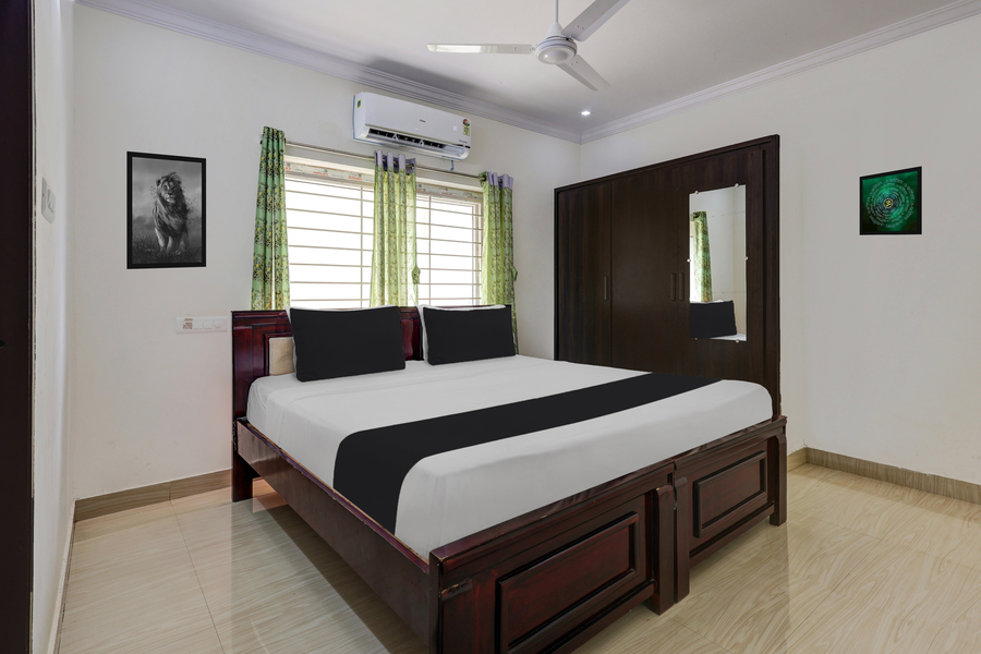 oyo hotel o ramaraopet near kakinada beach