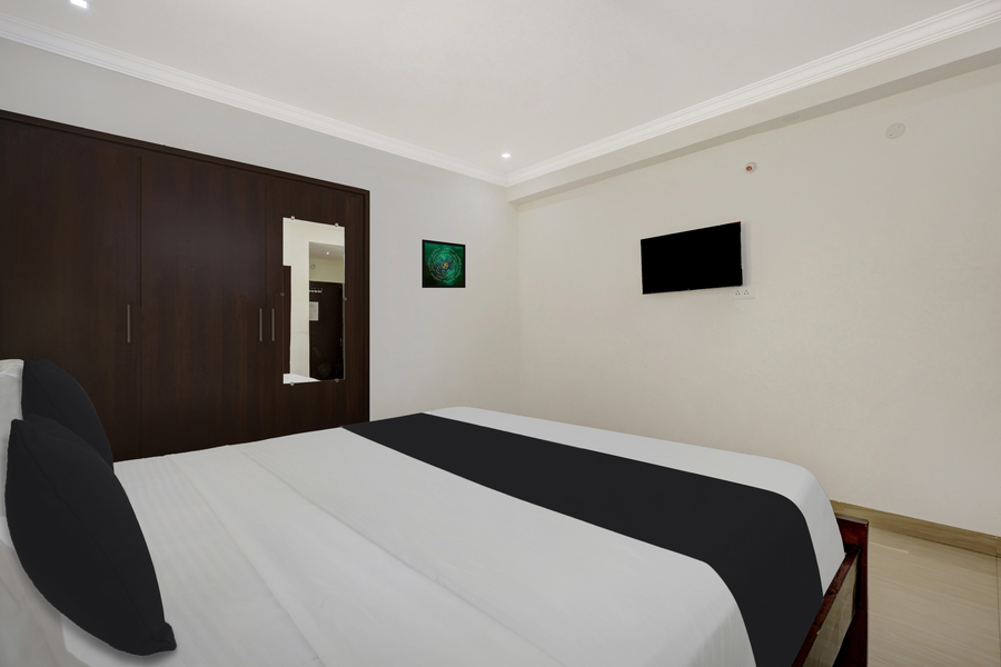 super hotel o ramaraopet near kakinada beach