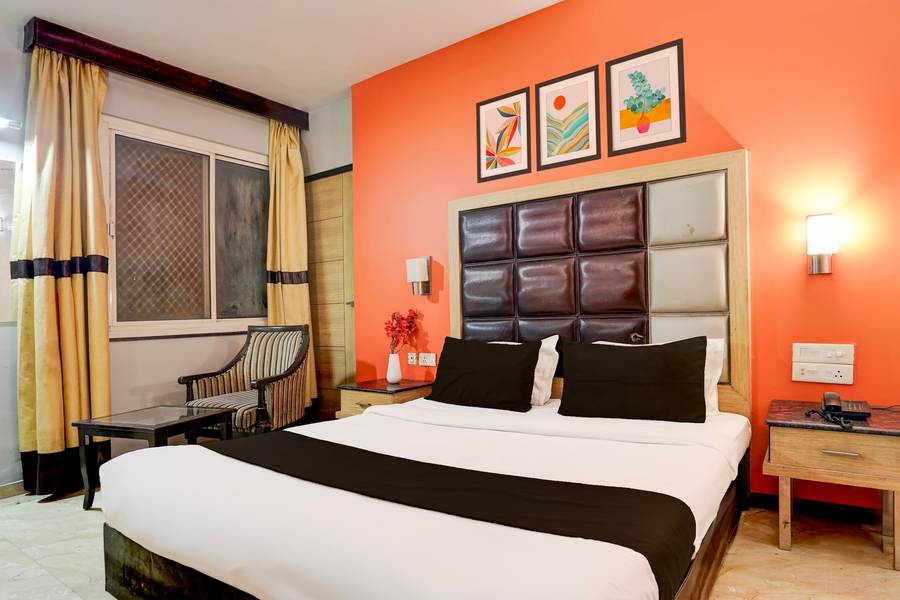 hotel aroma residency