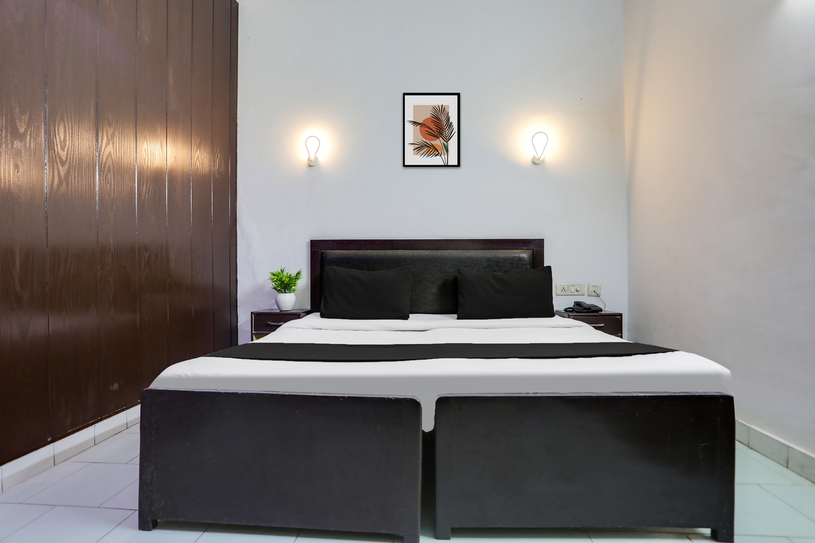 hotel o tajganj near taj mahal west gate