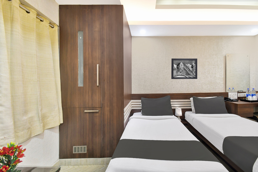 super townhouse ranchi near railway station