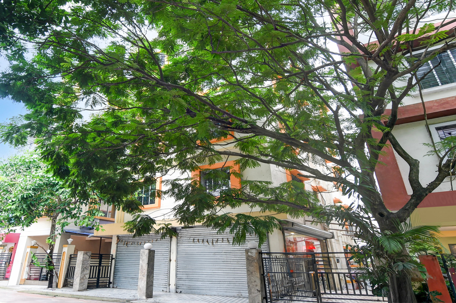 Super Collection O New Town Near Om Sweets Formerly Shiva Inn,New Town,3 star