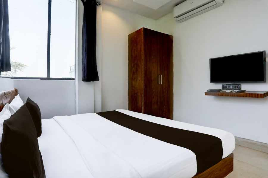 super hotel o mp nagar near rachna tower