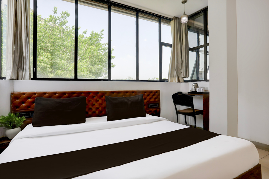 super hotel o mp nagar near rachna tower