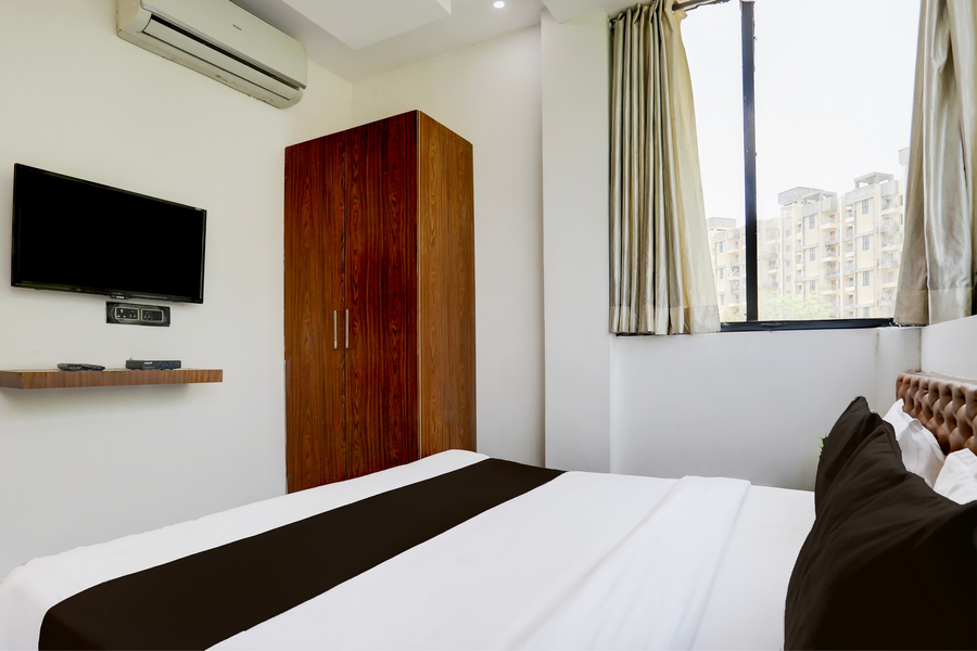 super hotel o mp nagar near rachna tower