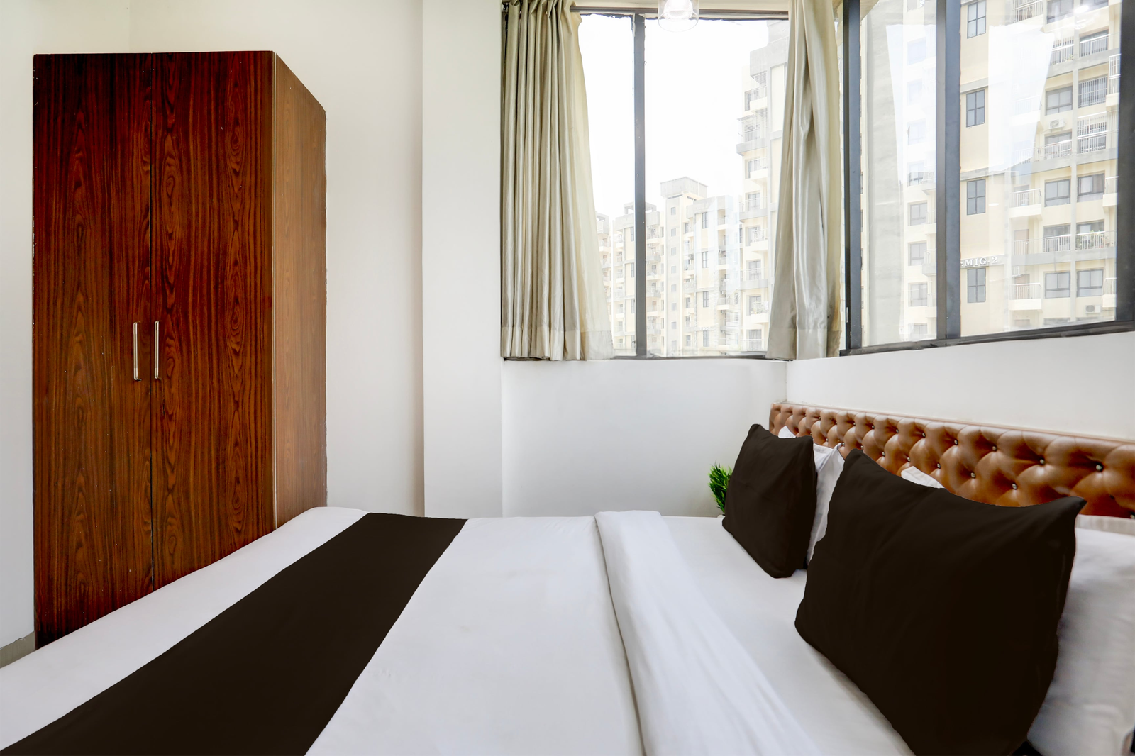 super hotel o mp nagar near rachna tower